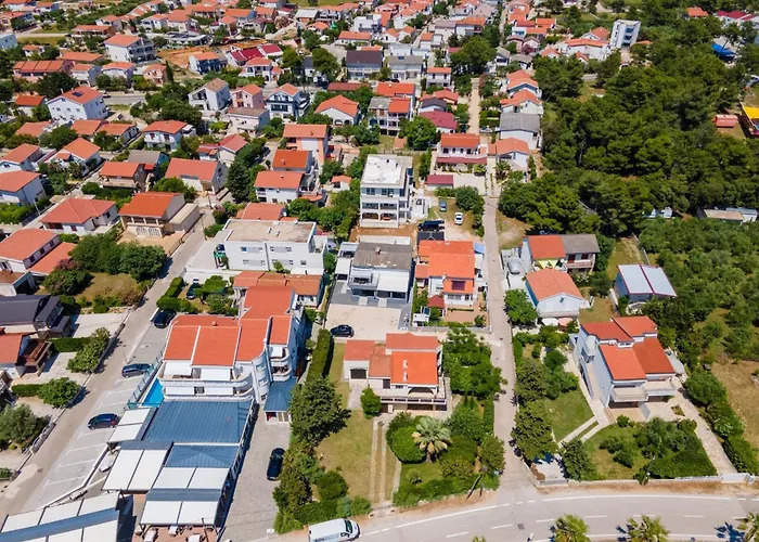 Skundric 2 By Interhome *